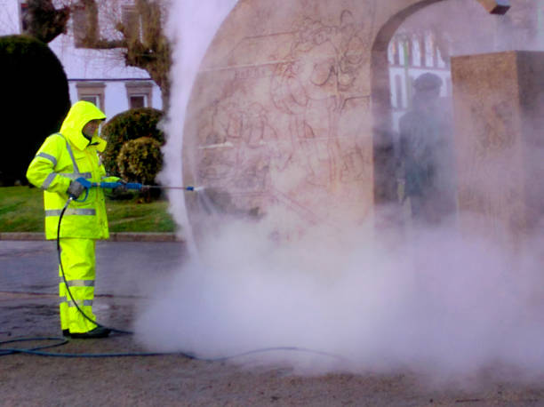 Why Choose Our Certified Pressure Washing Experts for Your Project Needs in St Elmo, IL?